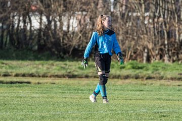 Bild 428 - B-Juniorinnen MSG Steinhorst Krummesse - SV Frisia 03 Risum Lindholm : Ergebnis: 0:5